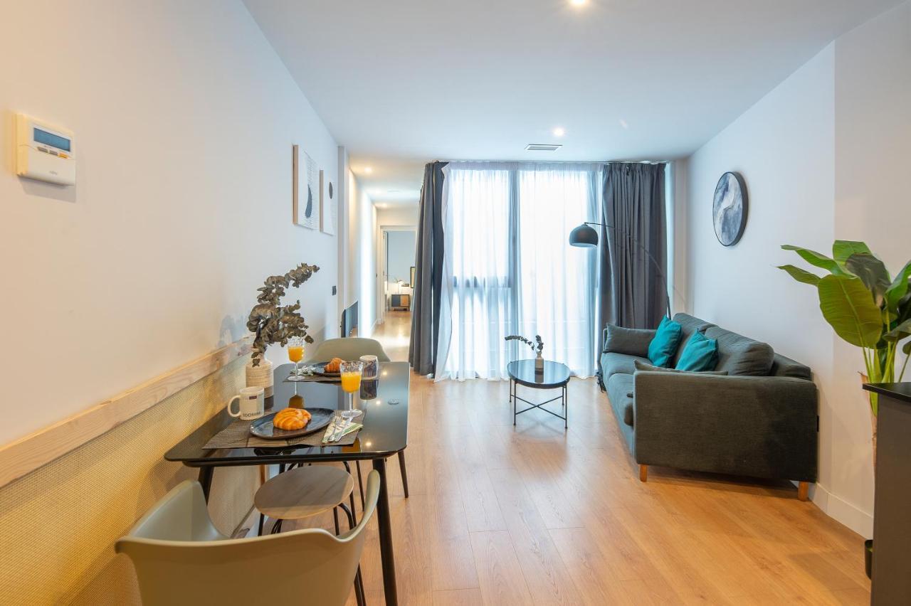 مالقة New Apartment -Shared Pool & Solarium- 1B المظهر الخارجي الصورة